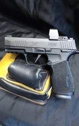 SIG SAUER p365x 9MM LUGER (9x19 PARA) - 2 of 3