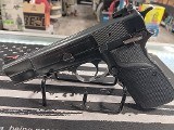 BROWNING HI POWER 9MM LUGER (9x19 PARA) - 1 of 3