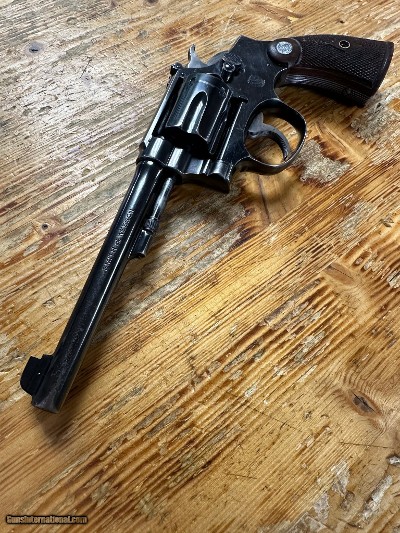 SMITH & WESSON Outdoorsman .22 LR