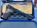 SMITH & WESSON 41 .22 LR - 2 of 3