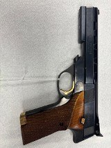 HI-STANDARD THE VICTOR .22 LR - 1 of 2