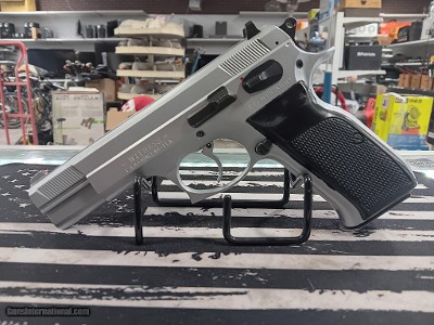 EAA WITNESS 9MM LUGER (9x19 PARA)