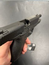 SMITH & WESSON M&P40 .40 S&W - 3 of 3