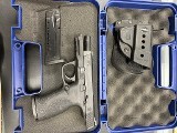 SMITH & WESSON M&P40 .40 S&W - 1 of 3