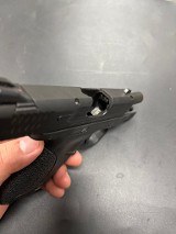 SMITH & WESSON M&P 9 SHIELD 9MM LUGER (9x19 PARA) - 2 of 3