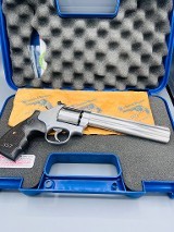 SMITH & WESSON revolver.357 MAG - 1 of 3