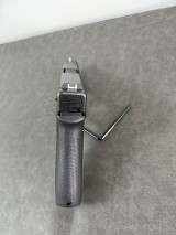 GLOCK 22 RTF Gen 3 .40 S&W - 3 of 3