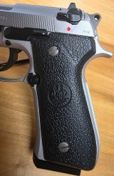 BERETTA 92FS INOX 9MM LUGER (9X19 PARA) - 3 of 3