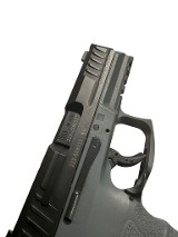HECKLER & KOCH VP40 .40 S&W - 3 of 3