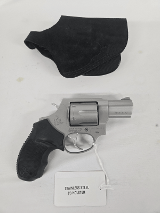 TAURUS 856 Stainless w/Holster .38 SPL - 1 of 3