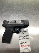 SMITH & WESSON m&p 45 shield
.45 ACP - 2 of 3