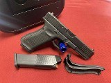 GLOCK G17 17 GEN 5 FULL SIZE 9MM LUGER (9x19 PARA) - 1 of 3