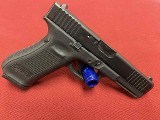 GLOCK G17 17 GEN 5 FULL SIZE 9MM LUGER (9x19 PARA) - 2 of 3