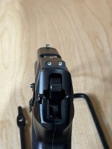 SIG SAUER SP2022 9MM LUGER (9X19 PARA) - 3 of 3