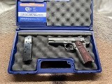 COLT 1911 COMBAT COMMANDER .45 ACP - 1 of 3