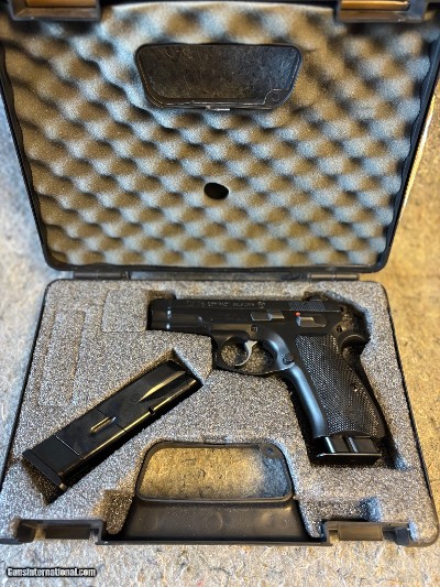 CZ 75 C 9MM LUGER (9X19 PARA)