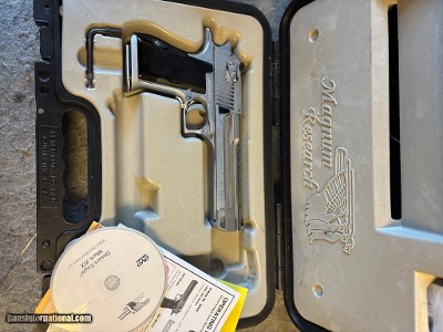 MAGNUM RESEARCH DESERT EAGLE MARK XIX .50 AE/.44 MAGNUM