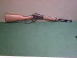 HENRY CLASSIC CARBINE .22 S/L/LR - 2 of 3