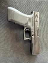GLOCK 22GEN3 .40 S&W