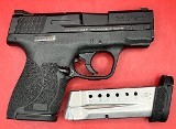 SMITH & WESSON M&P 9 SHIELD 9MM LUGER (9x19 PARA) - 1 of 3