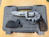 SMITH & WESSON 627 PERFORMANCE .357 MAG - 1 of 3