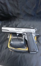 BROWNING 1911 380 BLACK LABEL .380 ACP - 2 of 3