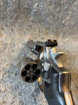 SMITH & WESSON 66-2 .357 MAG - 3 of 3