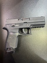 SIG SAUER P250 COMPACT 9MM LUGER (9x19 PARA) - 1 of 3