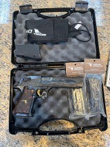 MAGNUM RESEARCH DESERT EAGLE MARK XIX .357 MAG - 1 of 2