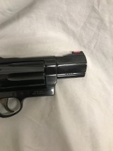 TAURUS M513
Raging Judge .45 LC/.410 GA/.454 CASULL - 3 of 3