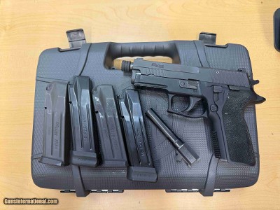 SIG SAUER
P229 9MM LUGER (9X19 PARA)