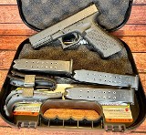 GLOCK G17 GEN 4 9MM LUGER (9x19 PARA) - 1 of 3