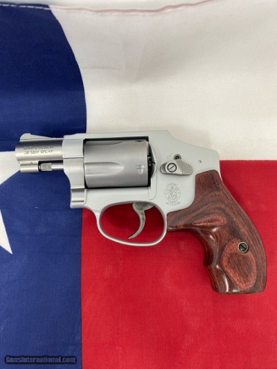 SMITH & WESSON 642-2 .38 SPL