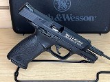 SMITH & WESSON M&P22 12 ROUND THREADED BARREL .22 LR - 3 of 3
