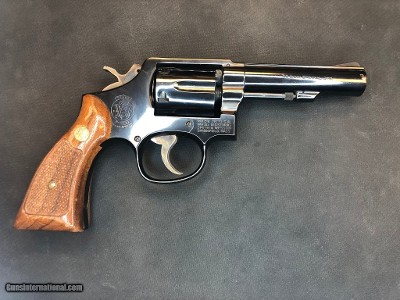 SMITH & WESSON MODEL 10 .38 SPL