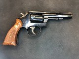 SMITH & WESSON MODEL 10 .38 SPL - 1 of 2