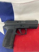 SIG SAUER SP2022 9MM LUGER (9x19 PARA) - 2 of 3