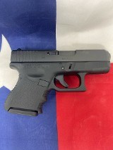 GLOCK G27 GEN 3 .40 S&W - 2 of 3