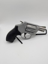 SMITH & WESSON 637-2 .38 SPL +P - 1 of 3