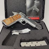 SIG SAUER 1911 STX FULL-SIZE .45 ACP