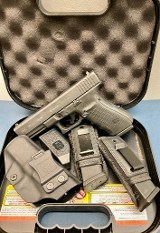 GLOCK 20 gen4 10MM - 2 of 3
