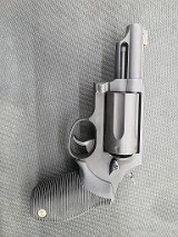 TAURUS JUDGE .45 LC/.410 GA - 1 of 3