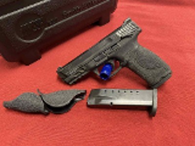 SMITH & WESSON M&P 40 M2.0 .40 S&W