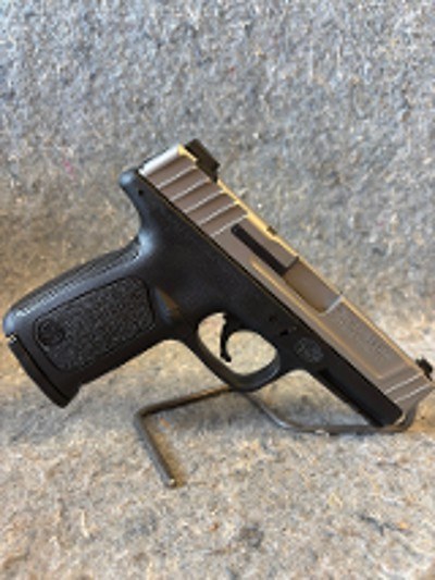 SMITH & WESSON SD9 VE 9MM LUGER (9x19 PARA)