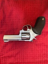 TAURUS TRACKER 627 .357 MAG - 1 of 3