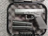 GLOCK G22 GEN 4 .40 CALIBER - 1 of 3