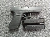 GLOCK G22
GEN 4 .40 CALIBER - 2 of 3