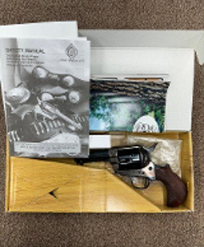 CIMARRON THUNDERER .45 LC