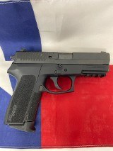 SIG SAUER SP2022 9MM LUGER (9x19 PARA) - 2 of 3