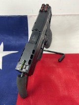 SMITH & WESSON M&P 9 SHIELD Performance Center M2.0 9MM LUGER (9x19 PARA) - 3 of 3